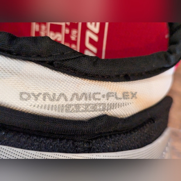 Bauer Vapor X2.0 Hockey Shoulder Pads Juniors Small 60-90lbs NWOT - Picture 6 of 13